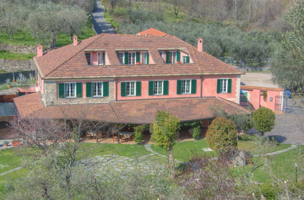 Relais Borgofasceo 3* Ortovero